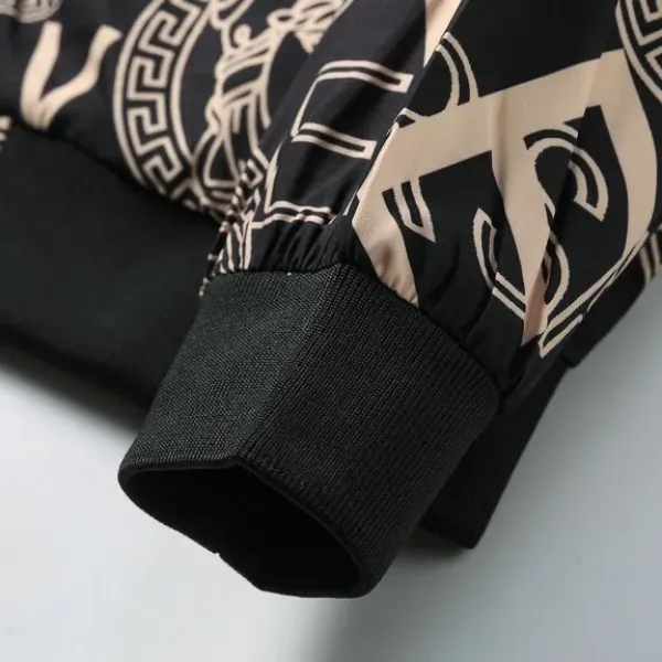 【2026】【VERSACE 公式旗艦店】ヴェルサーチ ジャケット着好評に付き再入荷! 【2026】【VERSACE 公式旗艦店】ヴェルサーチ ジャケット着好評に付き再入荷!