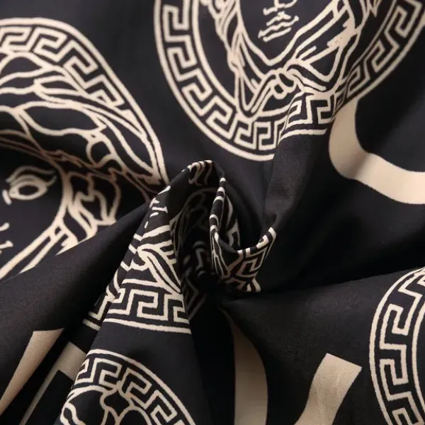 【2026】【VERSACE 公式旗艦店】ヴェルサーチ ジャケット着好評に付き再入荷! 【2026】【VERSACE 公式旗艦店】ヴェルサーチ ジャケット着好評に付き再入荷!