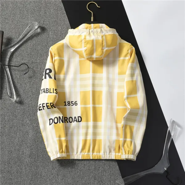 【2026】【BURBERRY 公式旗艦店】バーバリー ジャケット着好評に付き再入荷! 【2026】【BURBERRY 公式旗艦店】バーバリー ジャケット着好評に付き再入荷!