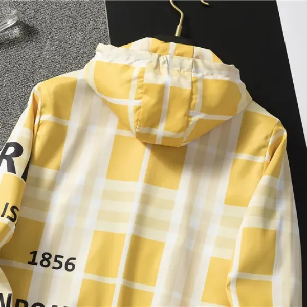 【2026】【BURBERRY 公式旗艦店】バーバリー ジャケット着好評に付き再入荷! 【2026】【BURBERRY 公式旗艦店】バーバリー ジャケット着好評に付き再入荷!