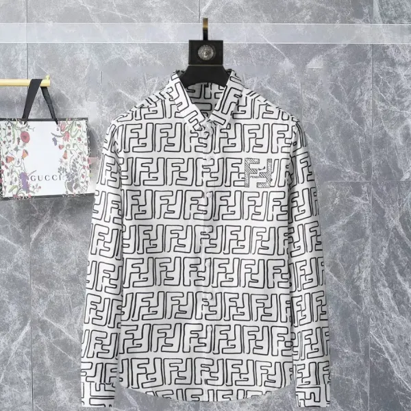 【2026】【FENDI 公式旗艦店】フェンディ シャツ ご好評に付き再入荷! 【2026】【FENDI 公式旗艦店】フェンディ シャツ ご好評に付き再入荷!