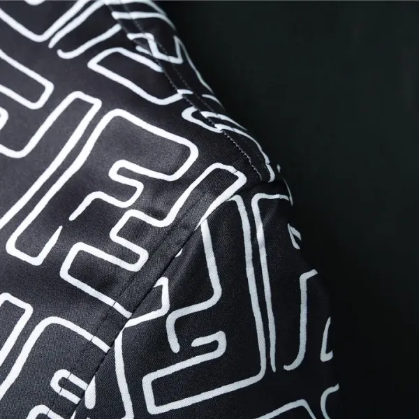 【2026】【FENDI 公式旗艦店】フェンディ シャツ ご好評に付き再入荷! 【2026】【FENDI 公式旗艦店】フェンディ シャツ ご好評に付き再入荷!