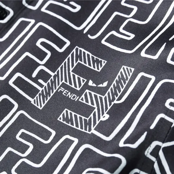 【2026】【FENDI 公式旗艦店】フェンディ シャツ ご好評に付き再入荷! 【2026】【FENDI 公式旗艦店】フェンディ シャツ ご好評に付き再入荷!