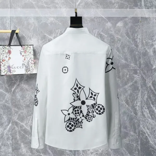 【2026】【LOUIS VUITTON 公式旗艦店】ルイヴィトン シャツ ご好評に付き再入荷! 【2026】【LOUIS VUITTON 公式旗艦店】ルイヴィトン シャツ ご好評に付き再入荷!