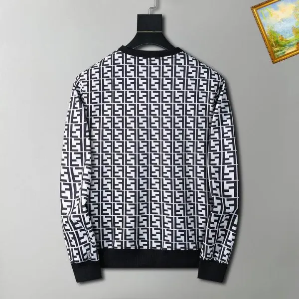 【2026】【FENDI  公式旗艦店】フェンディ丸首の衛衣 スウェット ご好評に付き再入荷！
