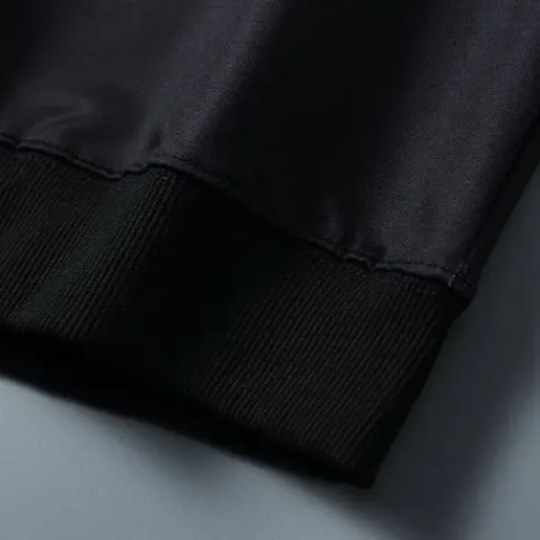 【2026】【DIOR 公式旗艦店】ディオール 丸首の衛衣 スウェットご好評に付き再入荷! 【2026】【DIOR 公式旗艦店】ディオール 丸首の衛衣 スウェットご好評に付き再入荷!