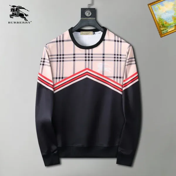 【2026】【BURBERRY 公式旗艦店】バーバリー 丸首の衛衣 スウェット ご好評に付き再入荷! 【2026】【BURBERRY 公式旗艦店】バーバリー 丸首の衛衣 スウェット ご好評に付き再入荷!