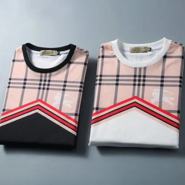 【2026】【BURBERRY 公式旗艦店】バーバリー 丸首の衛衣 スウェット ご好評に付き再入荷! 【2026】【BURBERRY 公式旗艦店】バーバリー 丸首の衛衣 スウェット ご好評に付き再入荷!