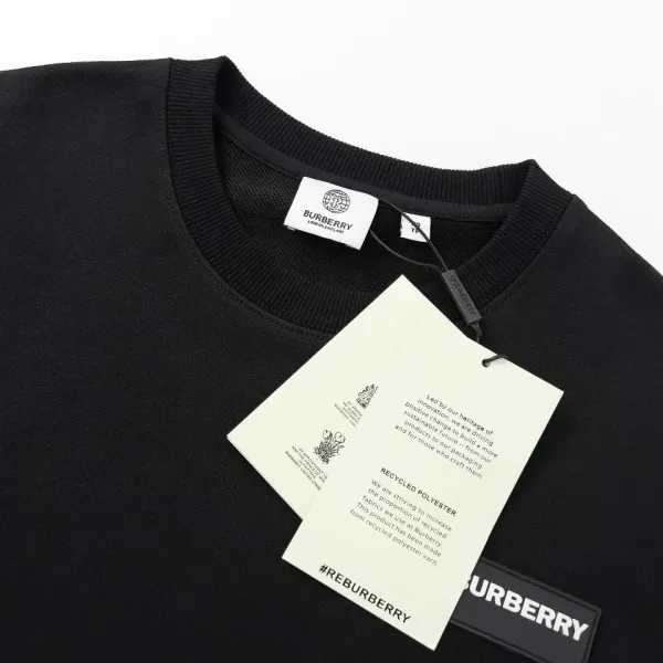 【2026】【BURBERRY 公式旗艦店】バーバリー 丸首の衛衣 スウェット ご好評に付き再入荷! 【2026】【BURBERRY 公式旗艦店】バーバリー 丸首の衛衣 スウェット ご好評に付き再入荷!