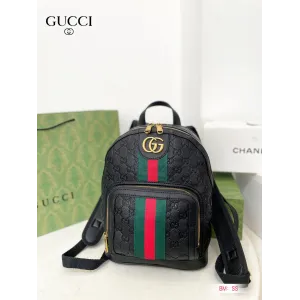 【2026】【GUCCI 公式旗艦店】グッチ  リュックサック 当日出荷 好評に付き再入荷！23*32CM