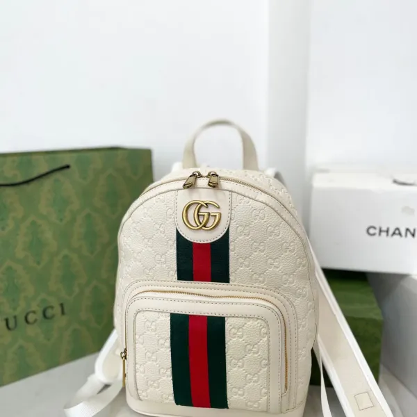 【2026】【GUCCI 公式旗艦店】グッチ リュックサック 当日出荷 好評に付き再入荷!23*32CM 【2026】【GUCCI 公式旗艦店】グッチ リュックサック 当日出荷 好評に付き再入荷!23*32CM
