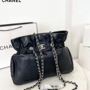 【2026】【CHANEL 公式旗艦店】シャネル ハンドバッグ当日出荷 好評に付き再入荷!37*29CM 【2026】【CHANEL 公式旗艦店】シャネル ハンドバッグ当日出荷 好評に付き再入荷!37*29CM
