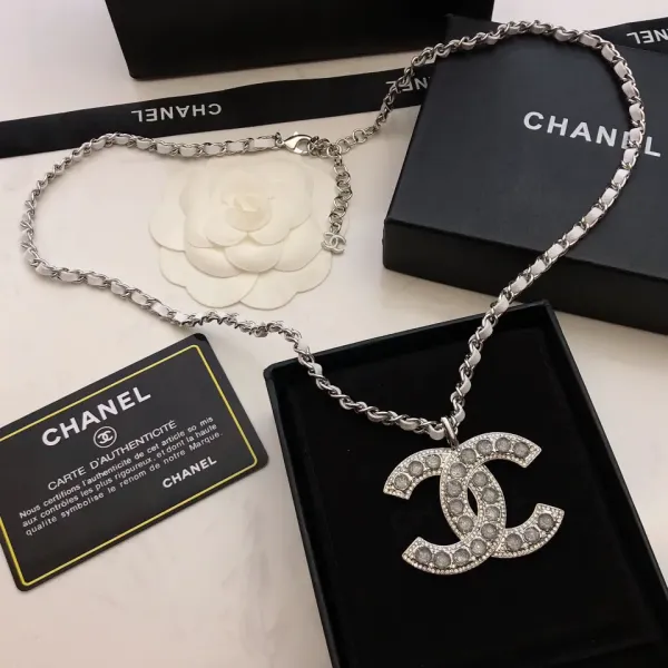 【2026】【CHANEL】ネックレス、新しいネックレス万能シンプルファッションオーナメント 【2026】【CHANEL】ネックレス、新しいネックレス万能シンプルファッションオーナメント