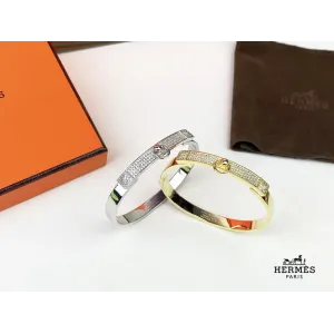 【2026】【HERMES】ブレスレット、ファッションシンプルなスタイル 【2026】【HERMES】ブレスレット、ファッションシンプルなスタイル
