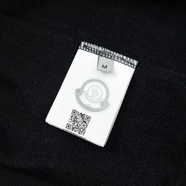 【2026】【MONCLER 公式旗艦店】モンクレール 丸首の衛衣 スウェットご好評に付き再入荷! 【2026】【MONCLER 公式旗艦店】モンクレール 丸首の衛衣 スウェットご好評に付き再入荷!