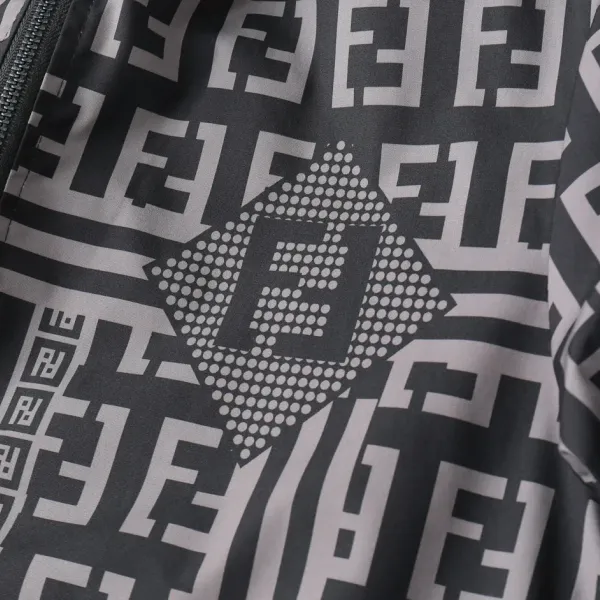 【2026】【FENDI 公式旗艦店】フェンディ ジャケット着 好評に付き再入荷! 【2026】【FENDI 公式旗艦店】フェンディ ジャケット着 好評に付き再入荷!