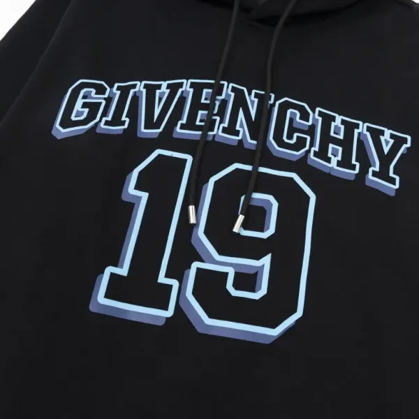 【2026】【GIVENCHY 公式旗艦店】ジバンシー パーカー スウェット ご好評に付き再入荷! 【2026】【GIVENCHY 公式旗艦店】ジバンシー パーカー スウェット ご好評に付き再入荷!