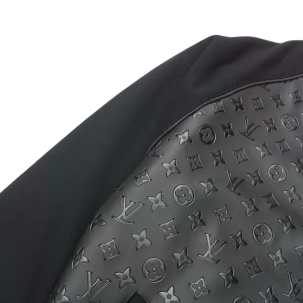 【2026】【LOUIS VUITTON 公式旗艦店】ルイヴィトン ジャケット 好評に付き再入荷! 【2026】【LOUIS VUITTON 公式旗艦店】ルイヴィトン ジャケット 好評に付き再入荷!