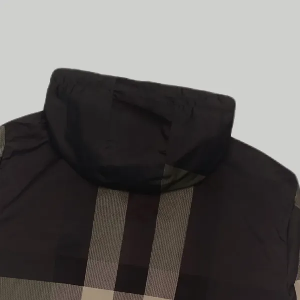 【2026】【BURBERRY 公式旗艦店】バーバリー ジャケット 好評に付き再入荷! 【2026】【BURBERRY 公式旗艦店】バーバリー ジャケット 好評に付き再入荷!