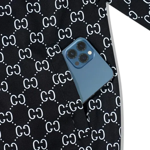 【2026】【GUCCI 公式旗艦店】グッチ ジャケット好評に付き再入荷! 【2026】【GUCCI 公式旗艦店】グッチ ジャケット好評に付き再入荷!