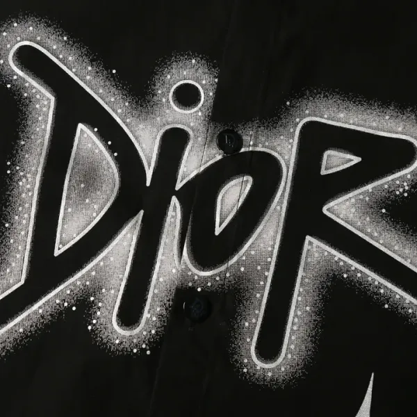 【2026】【DIOR 公式旗艦店】ディオール シャツ ご好評に付き再入荷! 【2026】【DIOR 公式旗艦店】ディオール シャツ ご好評に付き再入荷!
