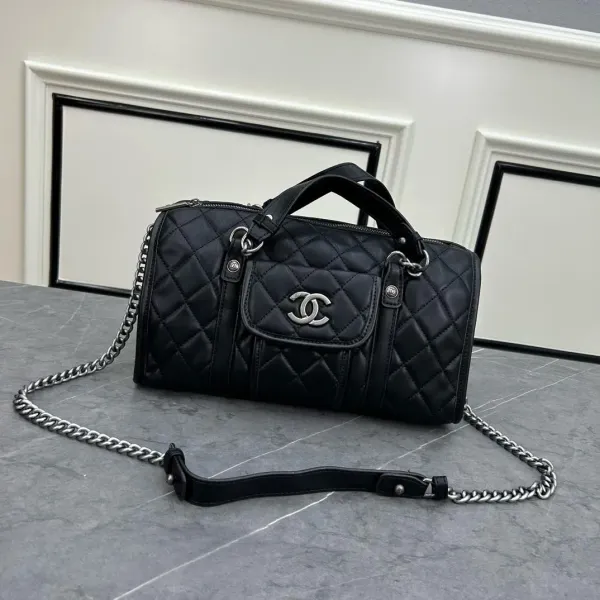 【2026】【CHANEL公式 旗艦店】シャネル 旅行かばん 当日出荷 好評に付き再入荷！32*19*14CM