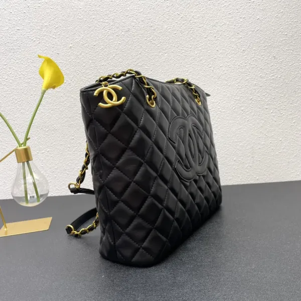 【2026】【CHANEL公式 旗艦店】シャネル ハンドバッグ当日出荷 好評に付き再入荷!32*27*10CM 【2026】【CHANEL公式 旗艦店】シャネル ハンドバッグ当日出荷 好評に付き再入荷!32*27*10CM