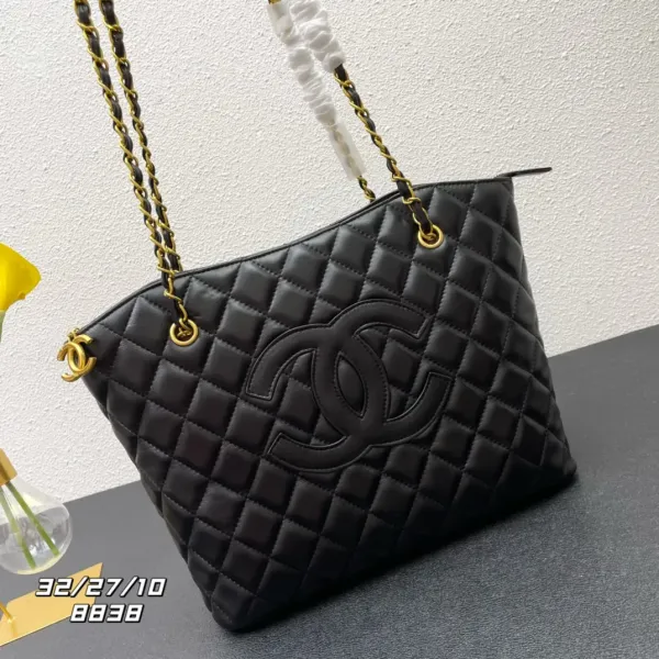 【2026】【CHANEL公式 旗艦店】シャネル ハンドバッグ当日出荷 好評に付き再入荷!32*27*10CM 【2026】【CHANEL公式 旗艦店】シャネル ハンドバッグ当日出荷 好評に付き再入荷!32*27*10CM