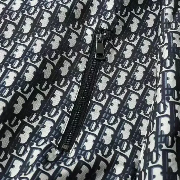 【2026】【DIOR 公式旗艦店】ディオールジャケット 好評に付き再入荷! 【2026】【DIOR 公式旗艦店】ディオールジャケット 好評に付き再入荷!