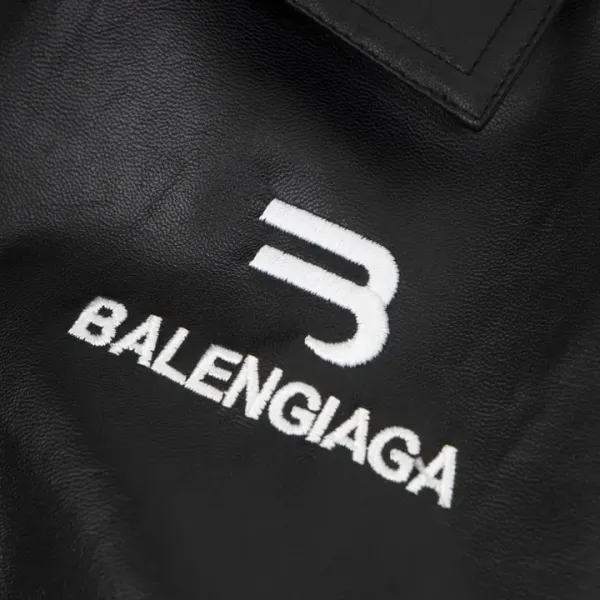 【2026】【BALENCIAGA 公式旗艦店】 バレンシアガ レザージャケット好評に付き再入荷！