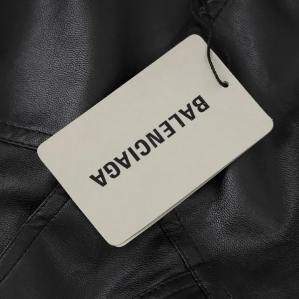 【2026】【BALENCIAGA 公式旗艦店】 バレンシアガ レザージャケット好評に付き再入荷！