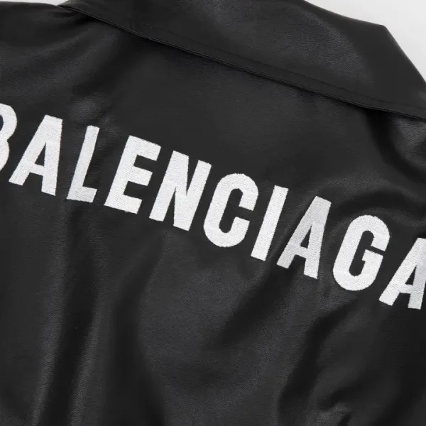 【2026】【BALENCIAGA 公式旗艦店】 バレンシアガ レザージャケット好評に付き再入荷！