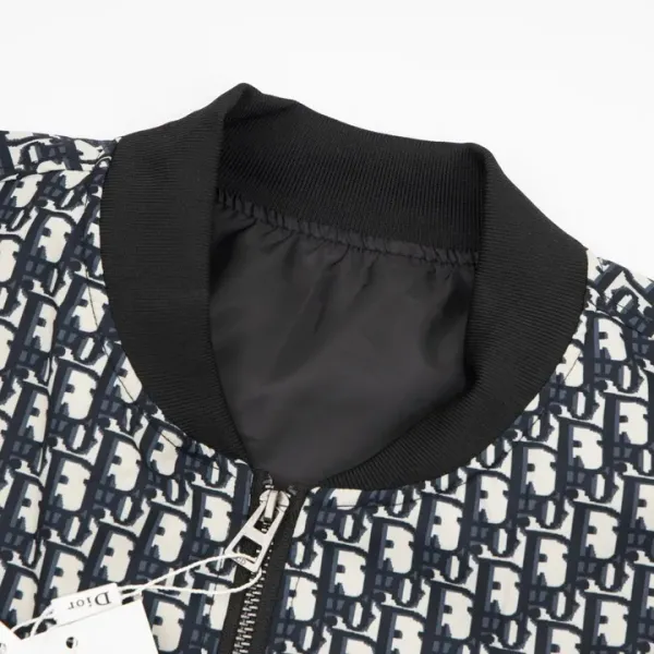 【2026】【DIOR 公式旗艦店】ディオールジャケット 好評に付き再入荷! 【2026】【DIOR 公式旗艦店】ディオールジャケット 好評に付き再入荷!