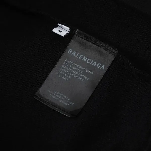 【2026】【BALENCIAGA 公式旗艦店】バレンシアガ 丸首の衛衣 スウェット ご好評に付き再入荷！