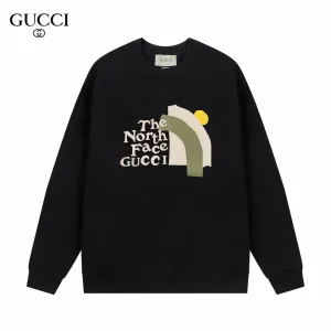 【2026】【GUCCI 公式旗艦店】グッチ 丸首の衛衣 スウェットご好評に付き再入荷! 【2026】【GUCCI 公式旗艦店】グッチ 丸首の衛衣 スウェットご好評に付き再入荷!