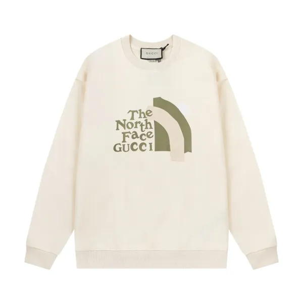 【2026】【GUCCI 公式旗艦店】グッチ 丸首の衛衣 スウェットご好評に付き再入荷! 【2026】【GUCCI 公式旗艦店】グッチ 丸首の衛衣 スウェットご好評に付き再入荷!