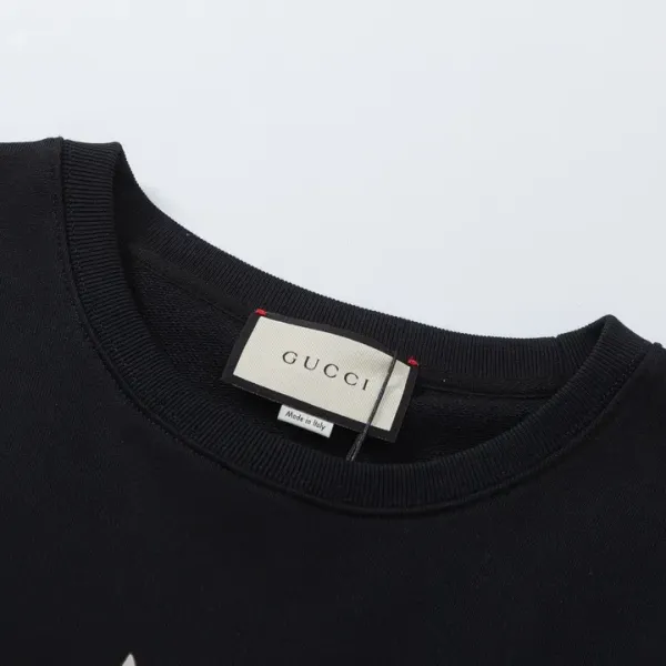 【2026】【GUCCI 公式旗艦店】グッチ 丸首の衛衣 スウェットご好評に付き再入荷! 【2026】【GUCCI 公式旗艦店】グッチ 丸首の衛衣 スウェットご好評に付き再入荷!