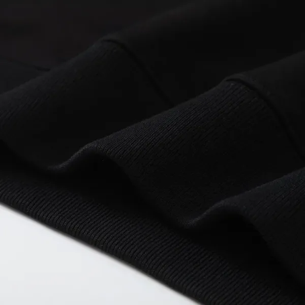 【2026】【GUCCI 公式旗艦店】グッチ 丸首の衛衣 スウェットご好評に付き再入荷! 【2026】【GUCCI 公式旗艦店】グッチ 丸首の衛衣 スウェットご好評に付き再入荷!
