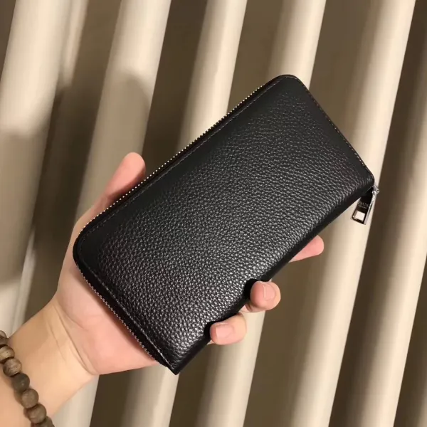 【2026】【PRADA 公式 旗艦店】プラダ 財布当日出荷 好評に付き再入荷!30*22*10CM 【2026】【PRADA 公式 旗艦店】プラダ 財布当日出荷 好評に付き再入荷!30*22*10CM
