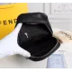 【2026】【FENDI 公式 旗艦店】フェンディ 胸ポケット当日出荷 好評に付き再入荷！19*26*6.5CM
