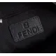【2026】【FENDI 公式 旗艦店】フェンディ 胸ポケット当日出荷 好評に付き再入荷！19*26*6.5CM
