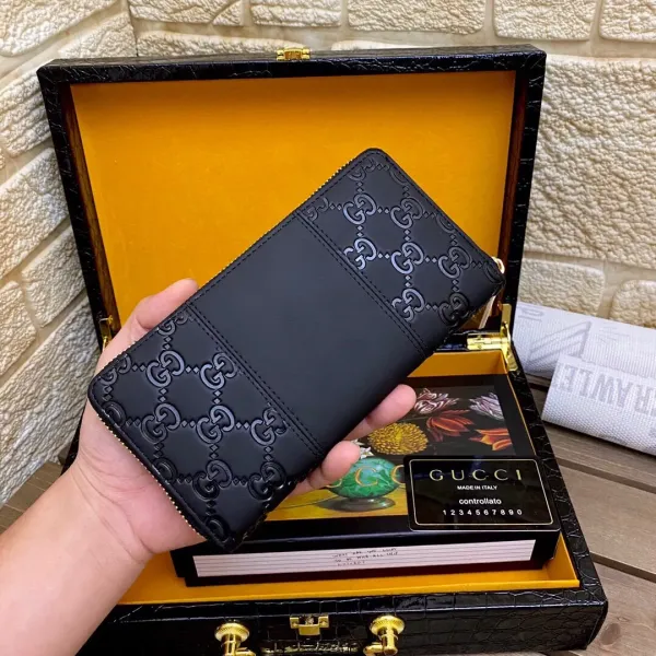 【2026】【GUCCI 公式 旗艦店】グッチ 財布 当日出荷 好評に付き再入荷!21*10*2.5CM 【2026】【GUCCI 公式 旗艦店】グッチ 財布 当日出荷 好評に付き再入荷!21*10*2.5CM