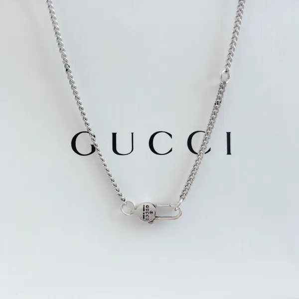 【2026】【GUCCI】ネックレス、新しいネックレス万能シンプルファッションオーナメント 【2026】【GUCCI】ネックレス、新しいネックレス万能シンプルファッションオーナメント