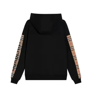 【2026】【BURBERRY 公式旗艦店】バーバリー   ジップパーカー 好評に付き再入荷！
