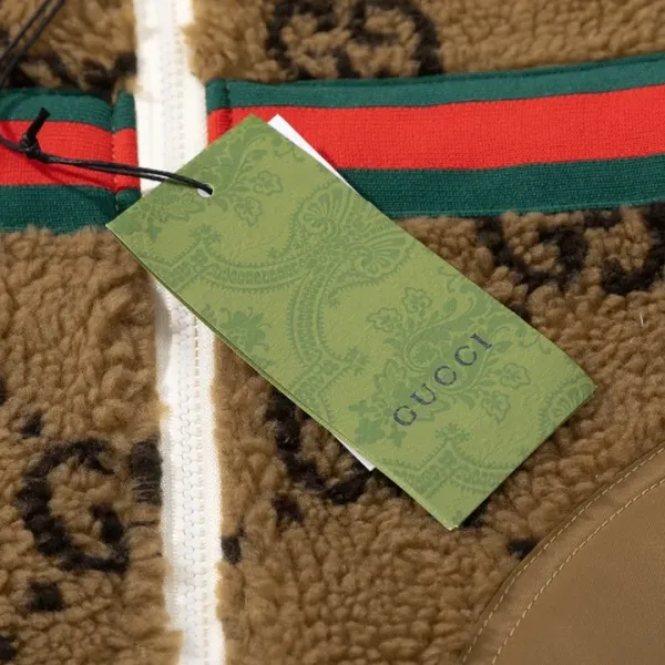 【2026】【GUCCI 公式旗艦店】グッチ ジャケット着 好評に付き再入荷! 【2026】【GUCCI 公式旗艦店】グッチ ジャケット着 好評に付き再入荷!