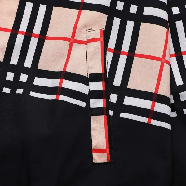 【2026】【BURBERRY 公式旗艦店】バーバリー ジャケット着好評に付き再入荷！