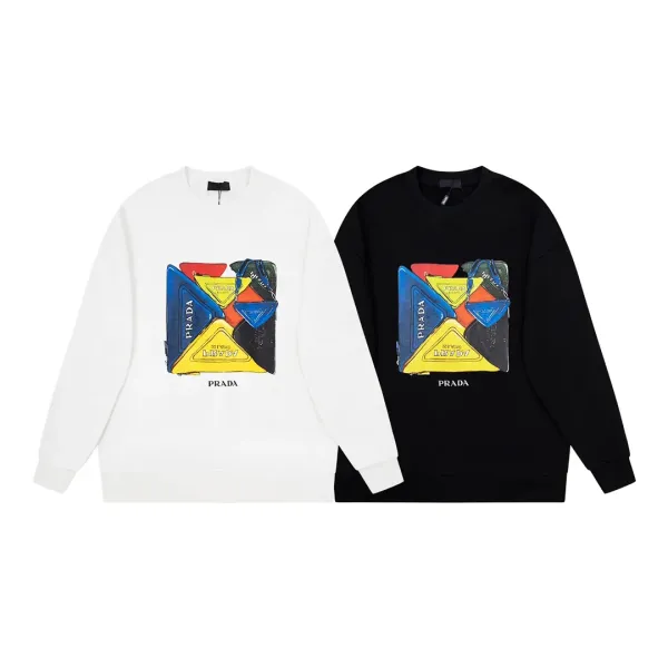 【2026】【PRADA 公式旗艦店】プラダ 丸首の衛衣 スウェットご好評に付き再入荷! 【2026】【PRADA 公式旗艦店】プラダ 丸首の衛衣 スウェットご好評に付き再入荷!