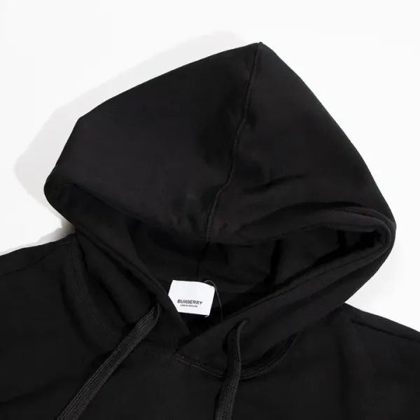 【2026】【BURBERRY 公式旗艦店】バーバリー パーカースウェットご好評に付き再入荷! 【2026】【BURBERRY 公式旗艦店】バーバリー パーカースウェットご好評に付き再入荷!