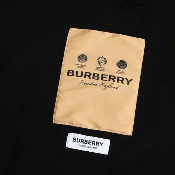 【2026】【BURBERRY 公式旗艦店】バーバリー パーカースウェットご好評に付き再入荷! 【2026】【BURBERRY 公式旗艦店】バーバリー パーカースウェットご好評に付き再入荷!