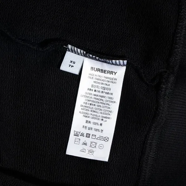 【2026】【BURBERRY 公式旗艦店】バーバリー パーカースウェットご好評に付き再入荷! 【2026】【BURBERRY 公式旗艦店】バーバリー パーカースウェットご好評に付き再入荷!
